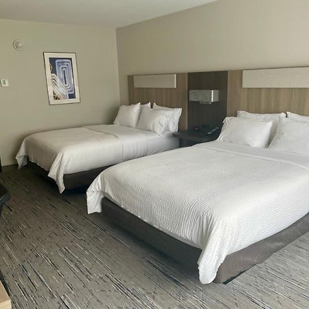 Holiday Inn Express & Suites Muskegon - Grand Haven By Ihg Esterno foto