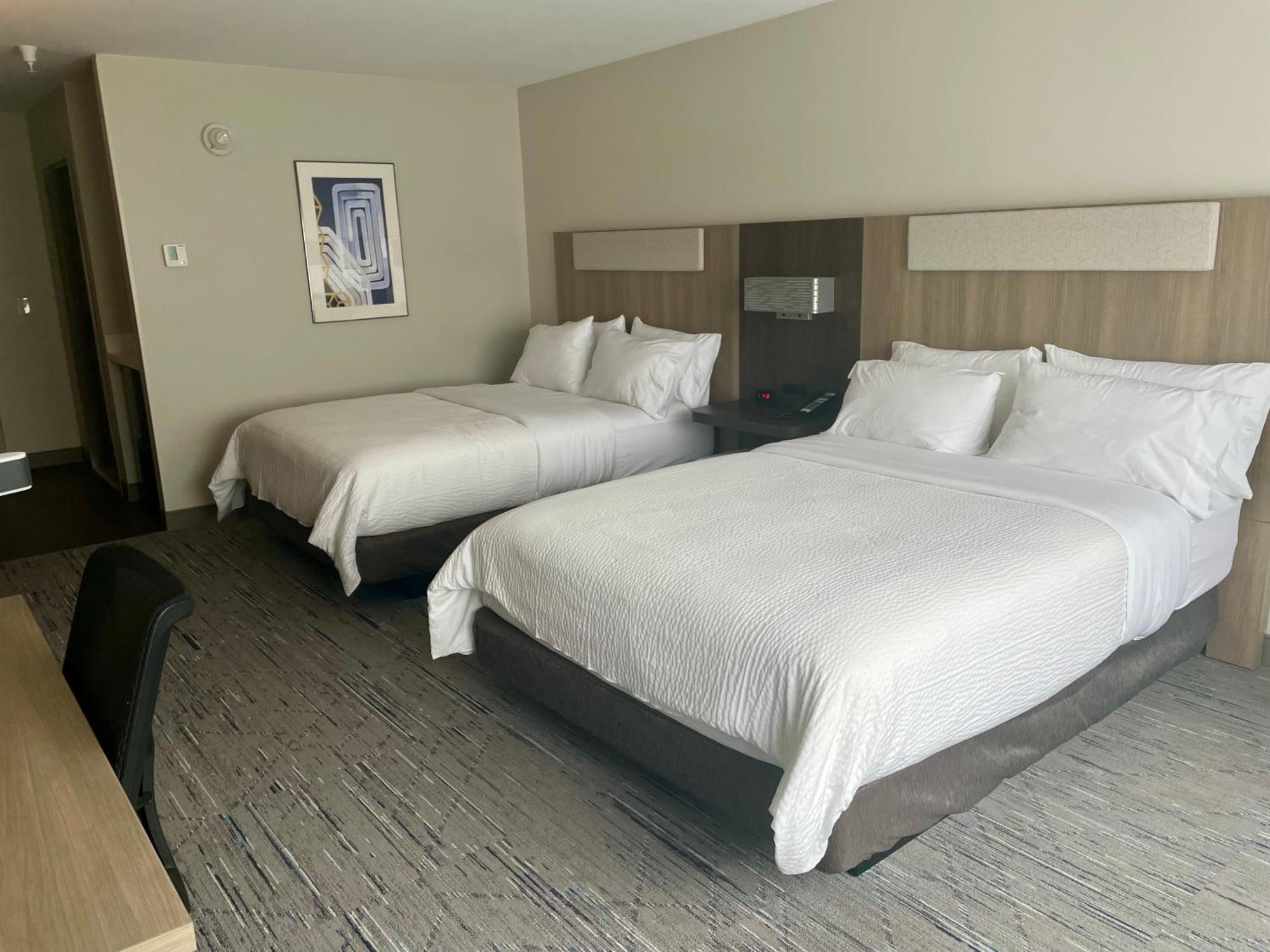 Holiday Inn Express & Suites Muskegon - Grand Haven By Ihg Esterno foto