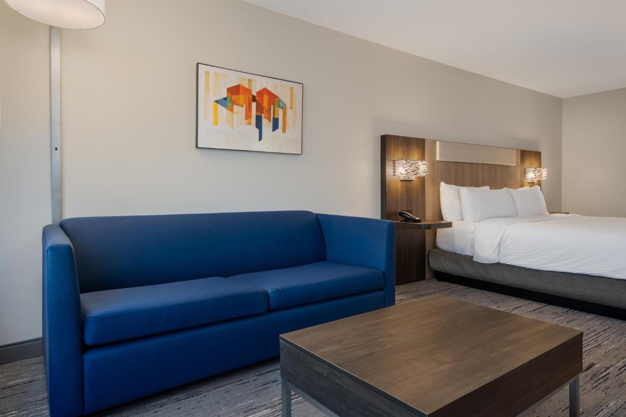 Holiday Inn Express & Suites Muskegon - Grand Haven By Ihg Esterno foto